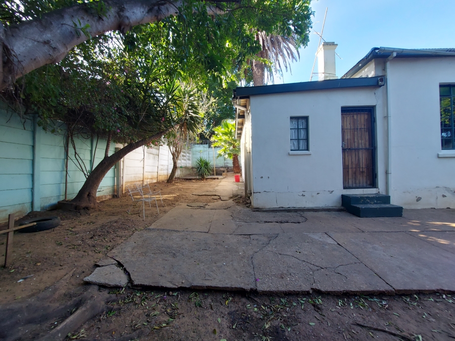 4 Bedroom Property for Sale in Uitenhage Central Eastern Cape